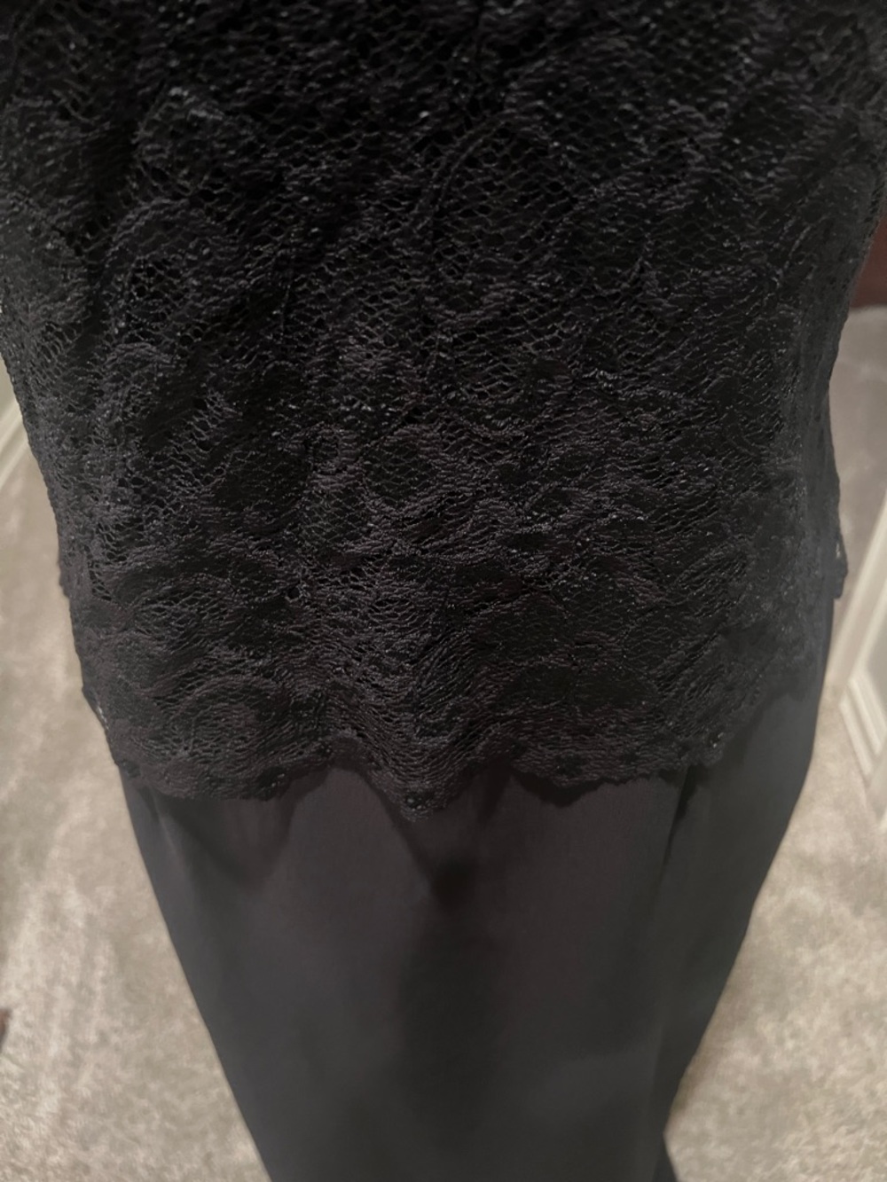 Elegant Black Lace Maxi Dress - Picture 3 of 11